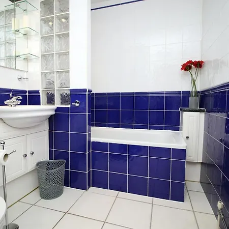 Opp Pw - Contractors And Workers, King Bed, Harbour Front, Parking, Wifi, Smart Tvs Bristol