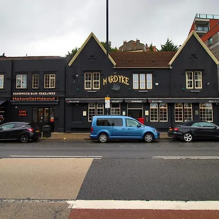 Opp Pw - Contractors And Workers, King Bed, Harbour Front, Parking, Wifi, Smart Tvs Daire *